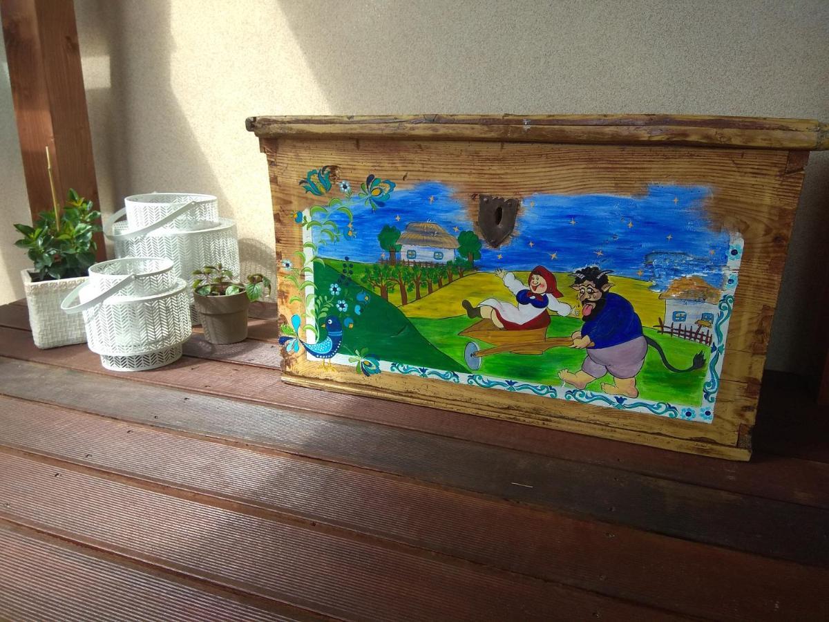 W Starej Szkole - Agroturystyka Pieczarki Luaran gambar