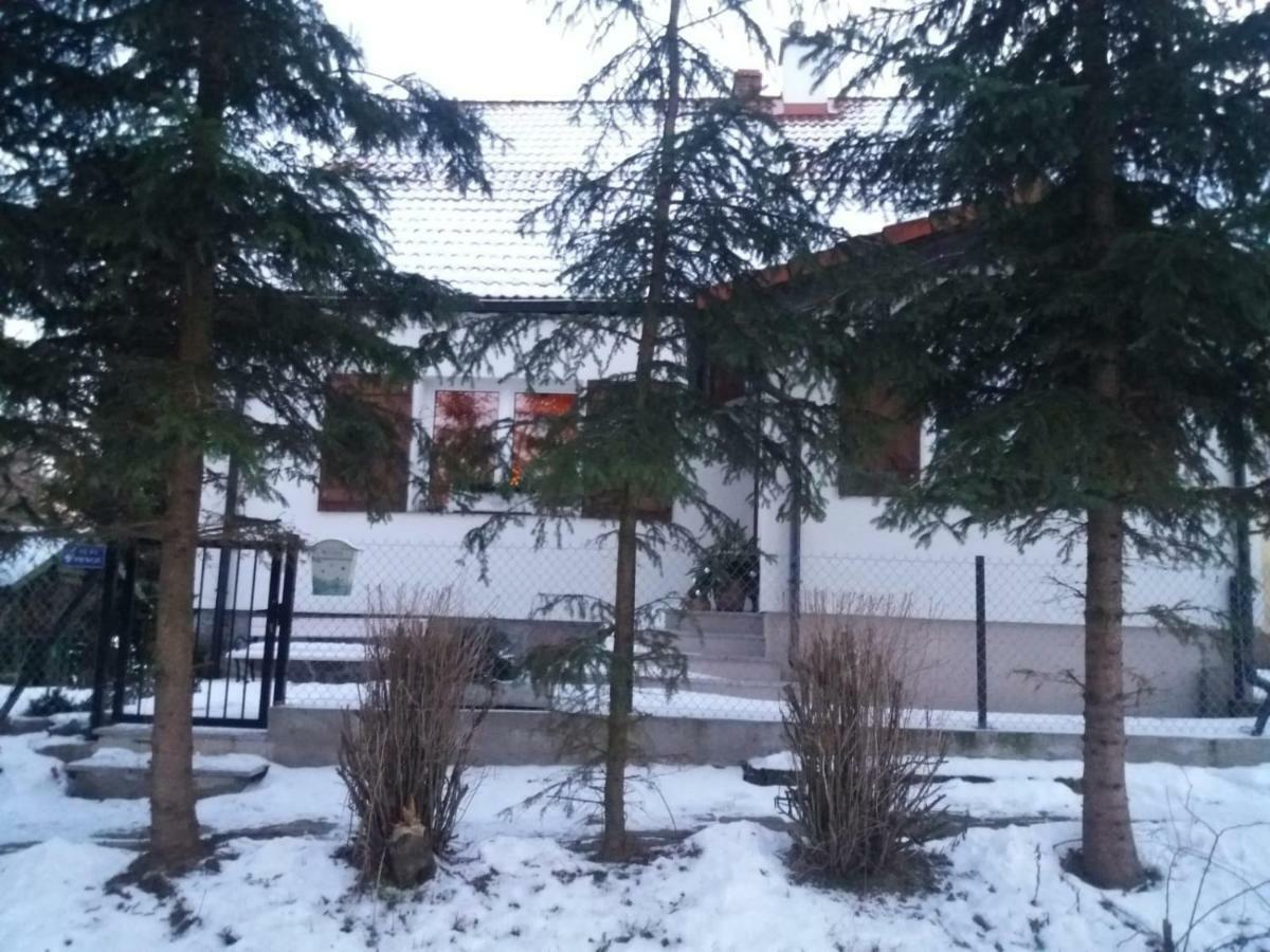 W Starej Szkole - Agroturystyka Pieczarki Luaran gambar